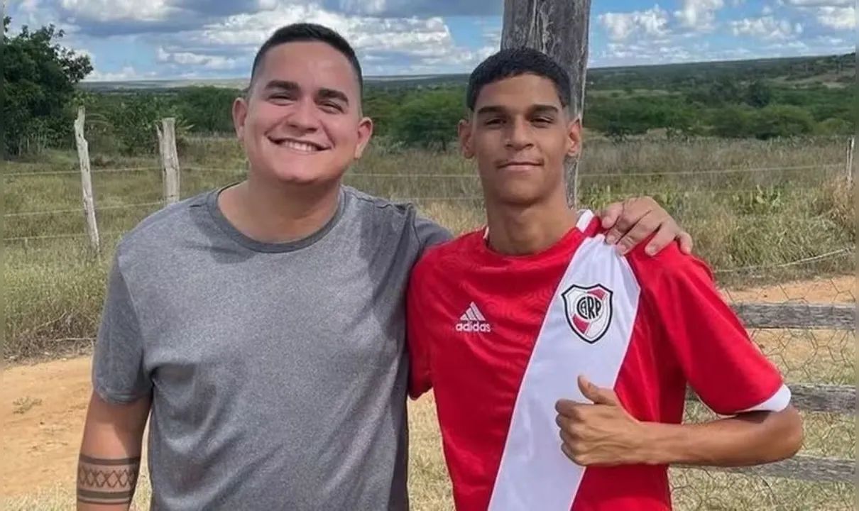 Allan e Luva de Pedreiro - Reprodução / Instagram