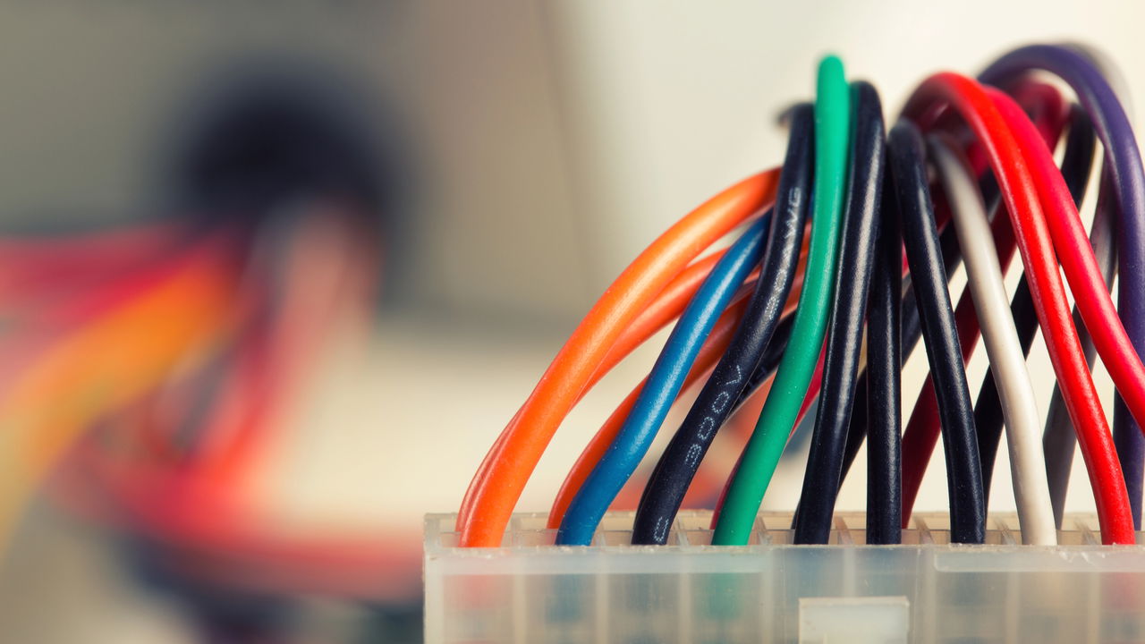 Organização de fios nunca foi tão fácil e estilosa!