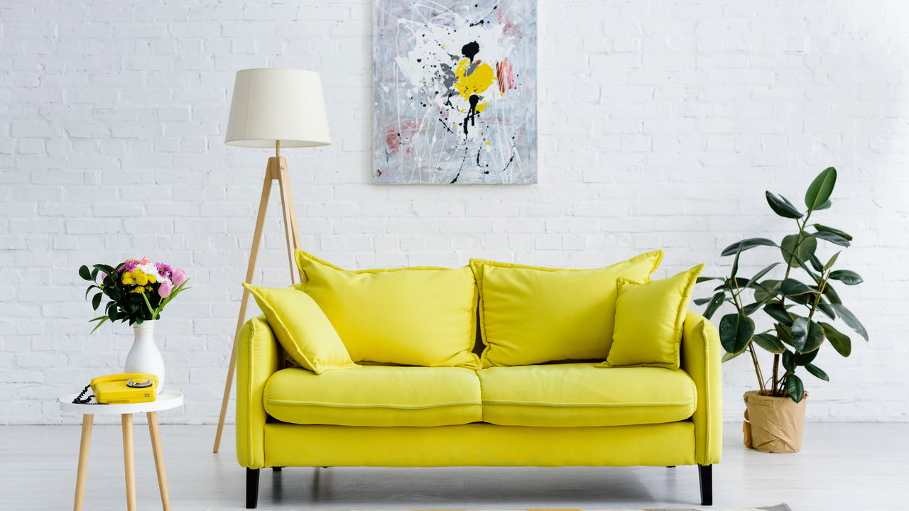 O melhor truque para deixar sua sala de estar sofisticada