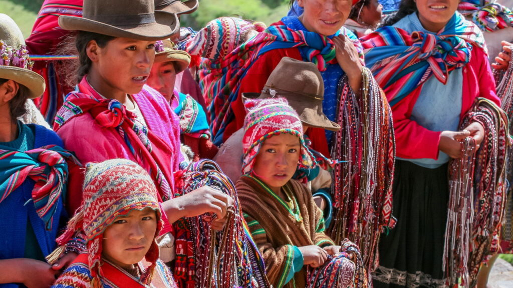 Você conseguiria viver a 5 mil metros de altitude? Conheça La Rinconada