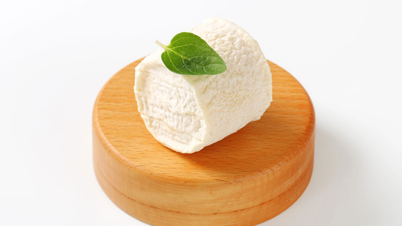 Você nunca mais vai querer comprar queijo depois de ver isso