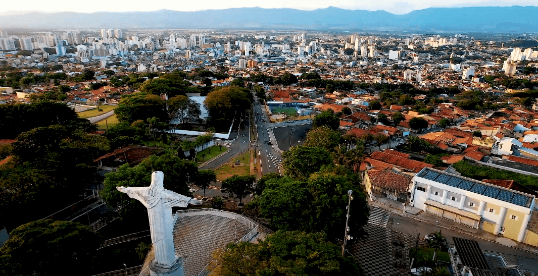 Essa cidade conquista espaço com infraestrutura e rica história cultural