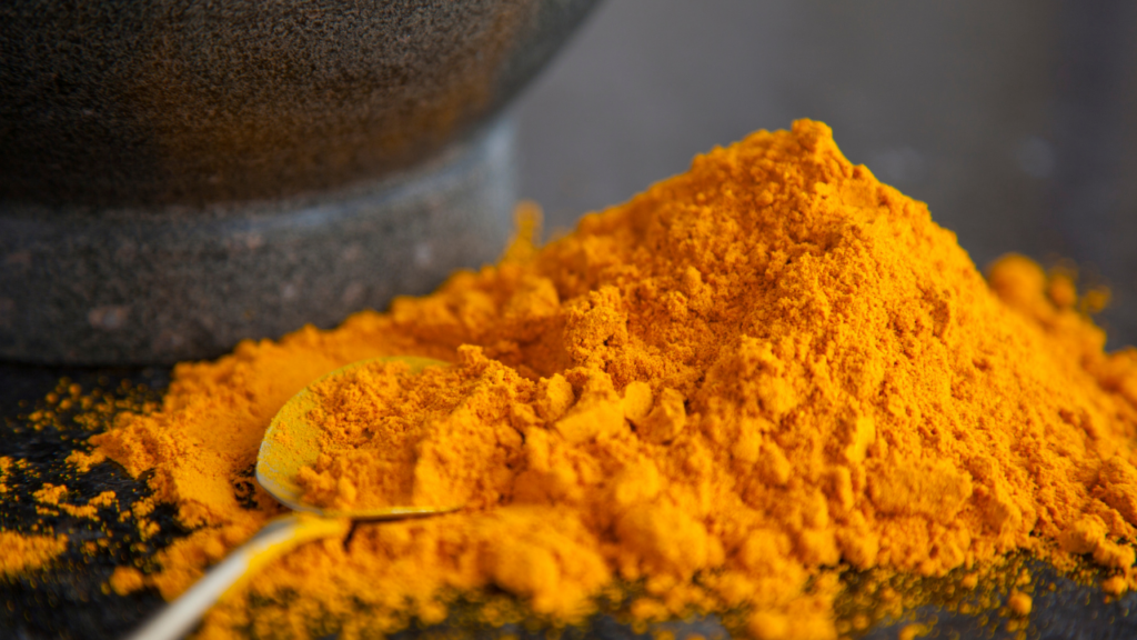 Essa especiaria pode te ajudar na perda de peso e melhorar sua saúde