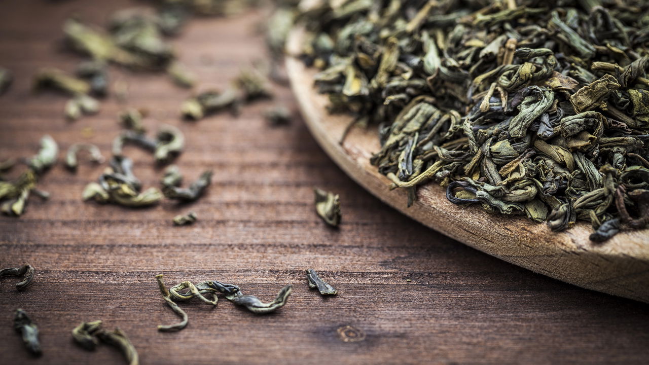 Truques naturais que purificam qualquer banheiro