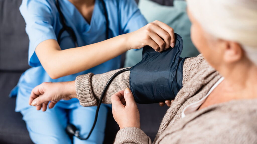 "Assassina Silenciosa" ataca no Brasil! Você pode ser a próxima vítima da hipertensão?