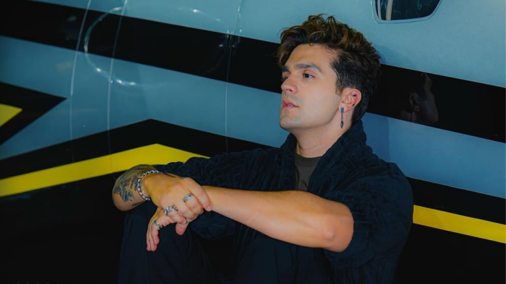 Luan Santana: “A gente aprende mais nos momentos difíceis.”