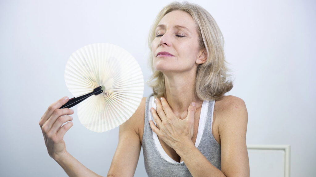 O que realmente acontece com o corpo e a mente na menopausa?