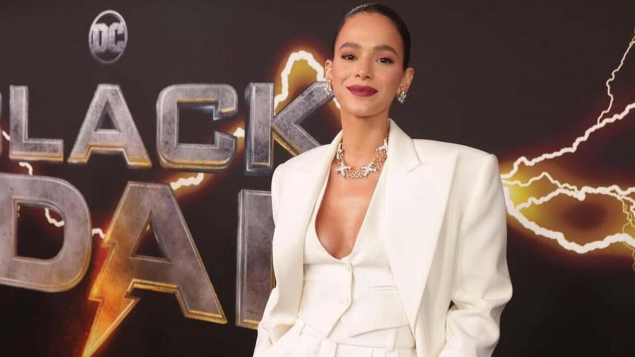 Adeus roupas apertadas! Bruna Marquezine "abre" seu estilo para o oversized!