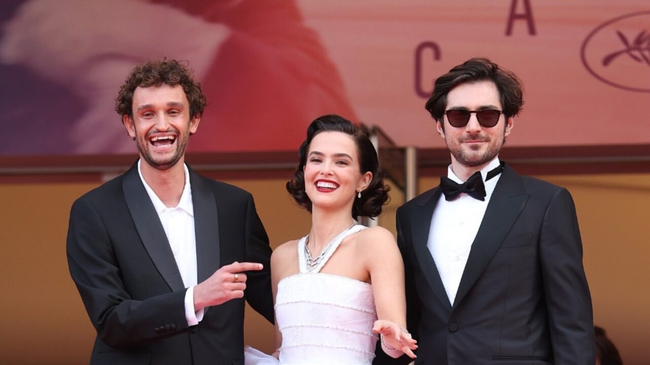 Por que Cannes proibiu a nudez? A polêmica que agita o mundo do cinema e da moda!
