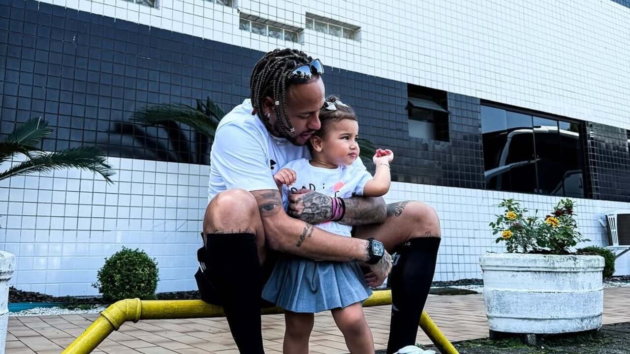 O que aconteceu com o cabelo de Neymar? Veja a transformação do craque