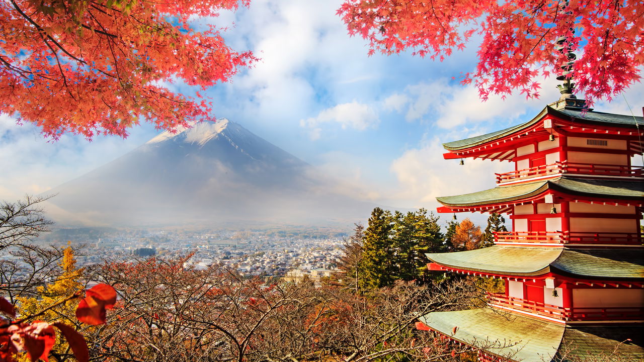 A cidade asiática onde o futuro encontra o passado