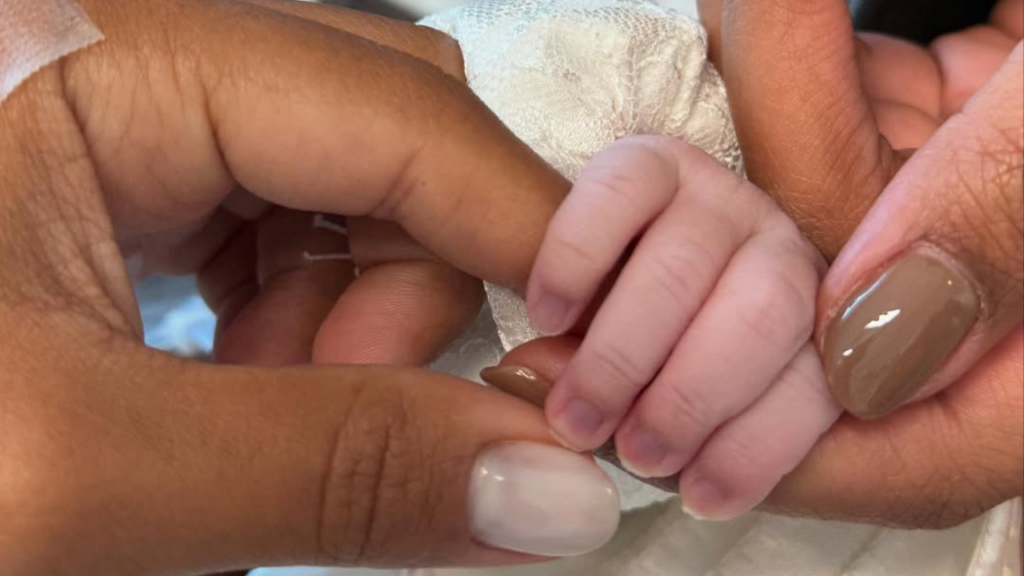 Nascimento da filha de Ludmilla emociona fãs nas redes