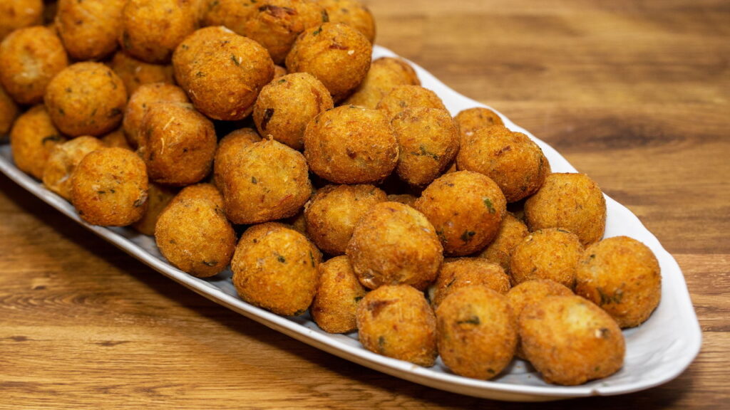 O bolinho de bacalhau mais famoso de Portugal agora na sua casa
