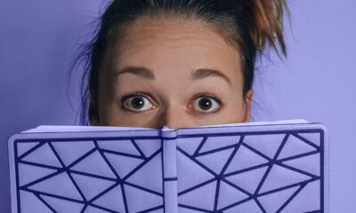 Cor do ano 2025 promete transformar moda e decoração