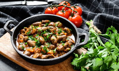 Esse coração de frango na frigideira derrete na boca