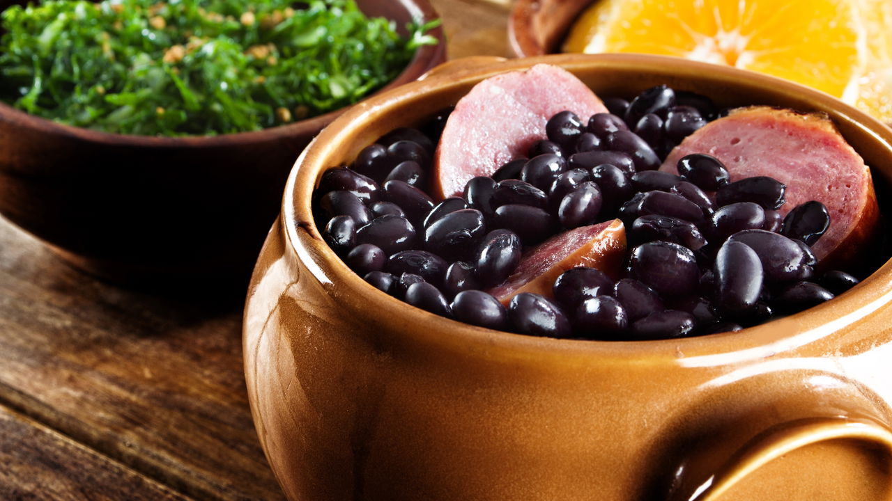 Feijoada fácil e deliciosa com essas dicas certeiras