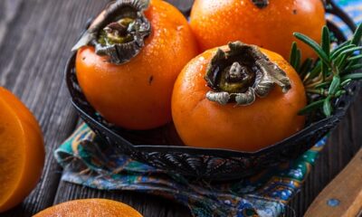 Fruta naturalmente: tipos e benefícios do caqui