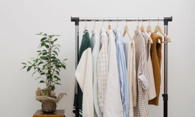 Guarda-roupa cápsula virou a tendência mais prática de 2025