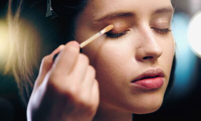 Um jeito fácil de fazer maquiagem pro trabalho todo dia