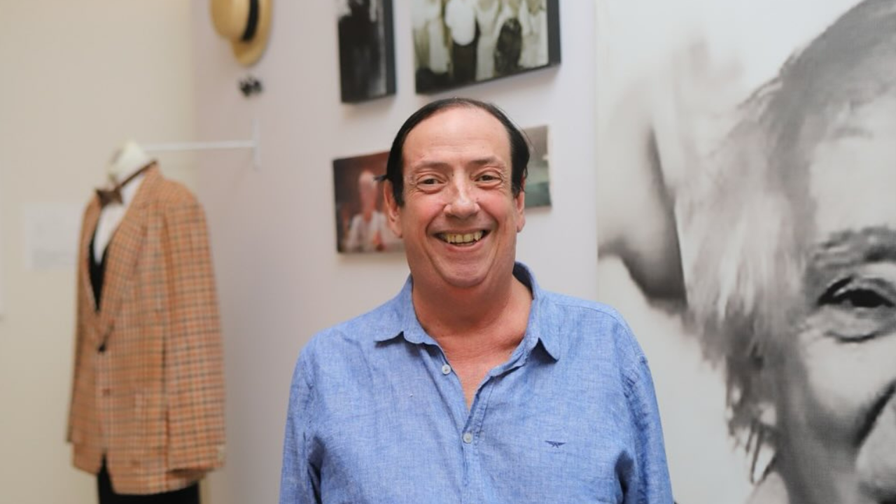 Ator do Beiçola revela transformação capilar e encanta fãs