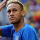 Jornal europeu descarta retorno de Neymar aos grandes clubes