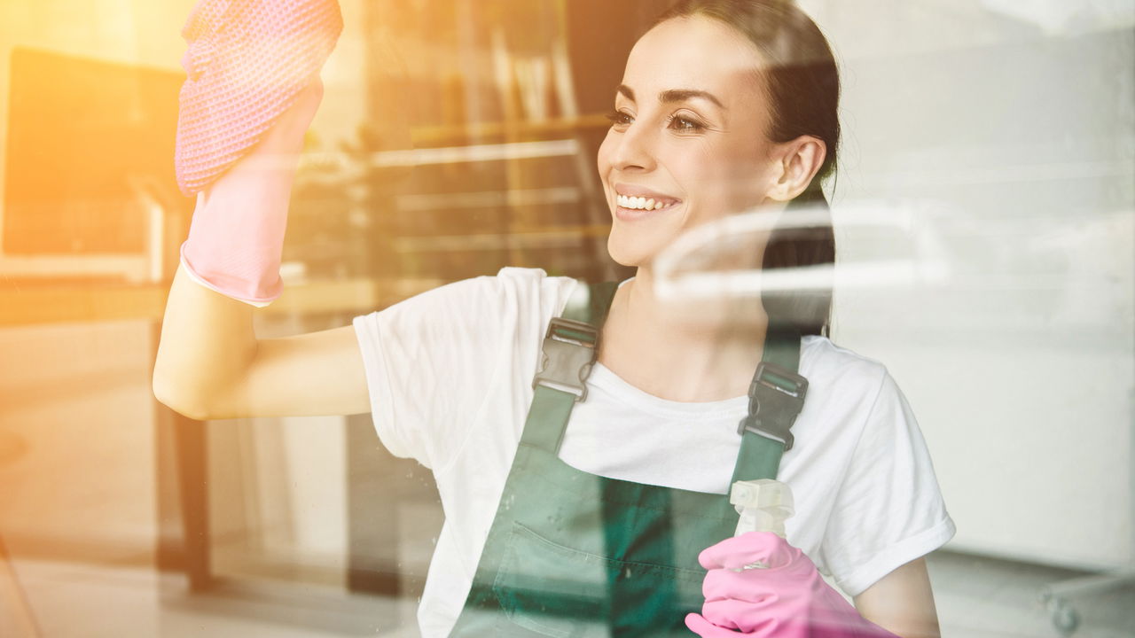Habilidades que todo profissional de limpeza deve dominar agora