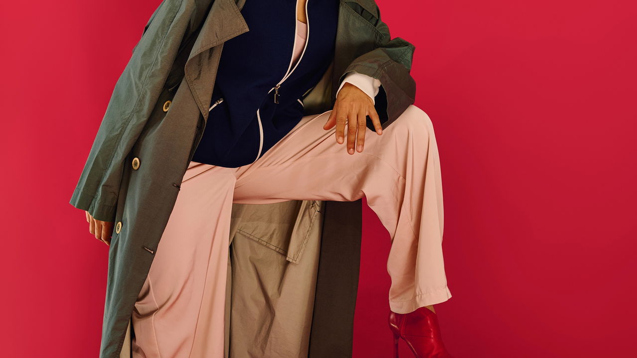 Botas vermelhas: O toque de cor que seu visual precisa