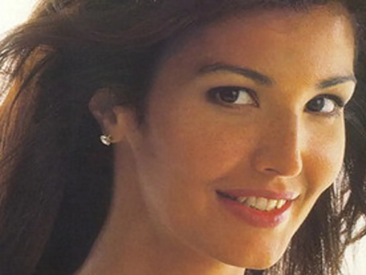 Roberta Close emociona em retorno ao Brasil após 30 anos