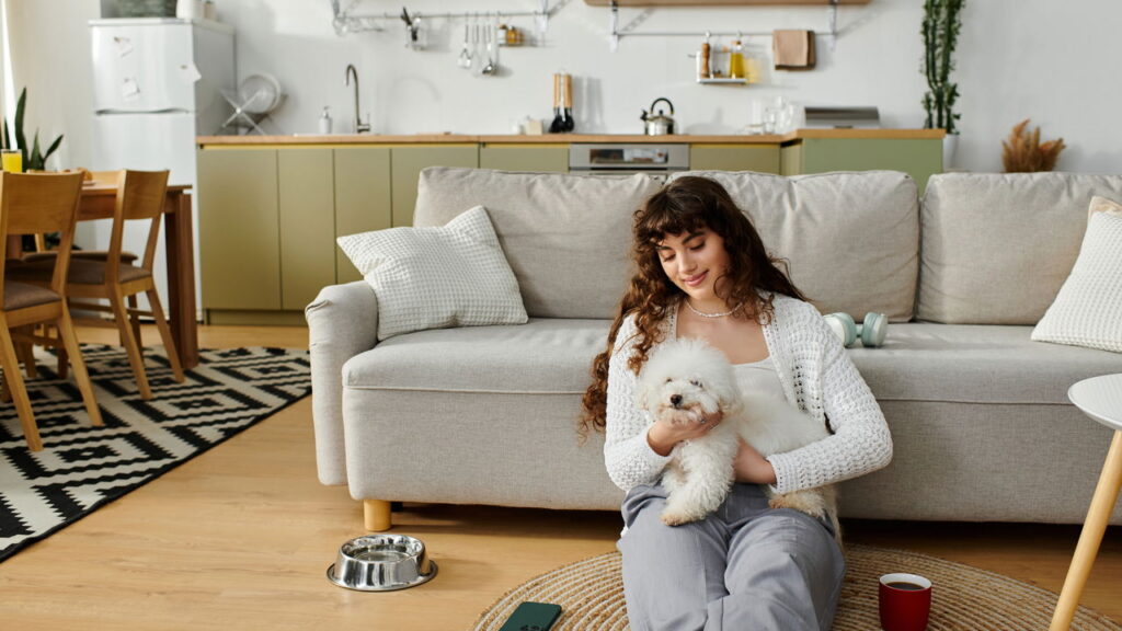 O segredo que deixa qualquer sala pequena mais elegante