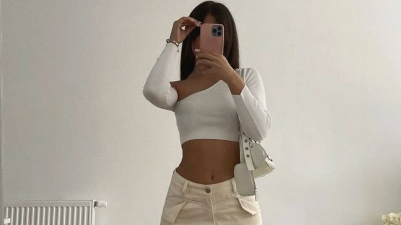 A febre da calça cargo! Por que famosas como Hailey Bieber estão obcecadas?