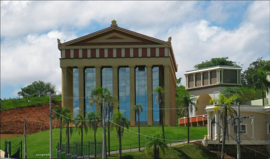 Essa cidade surpreende com equilíbrio entre vida urbana e natureza no interior de SP