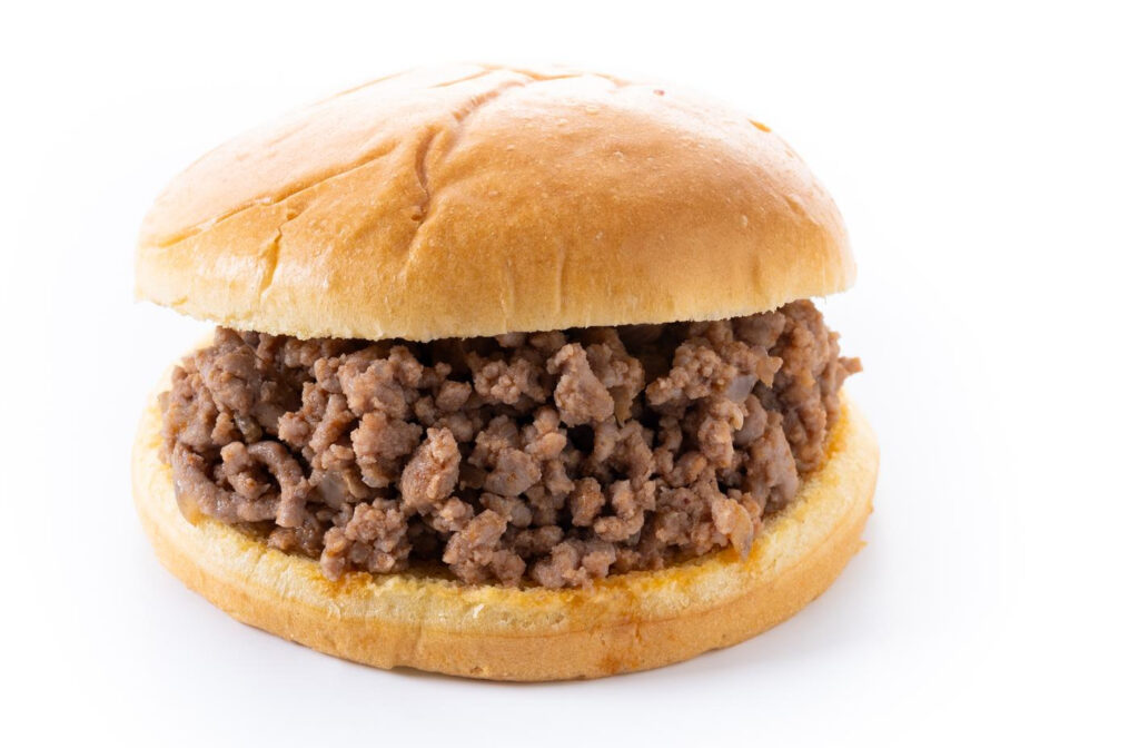 Buraco quente é o lanche mais prático e saboroso das festas brasileiras