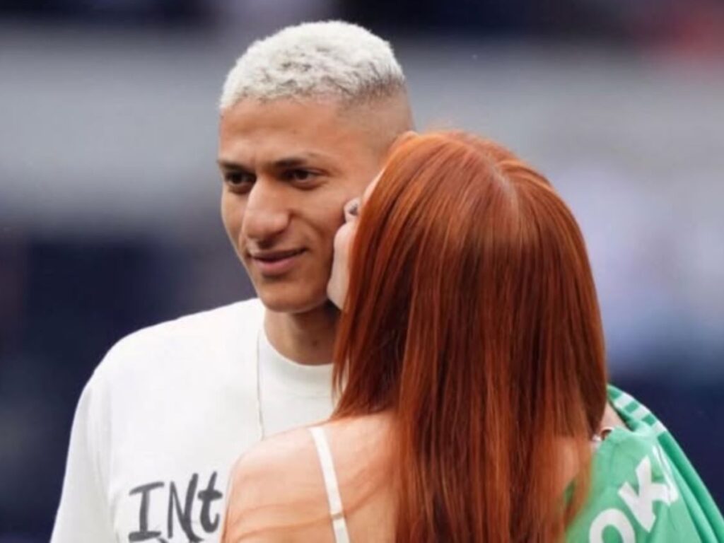 Richarlison e Amanda - Reprodução / Instagram