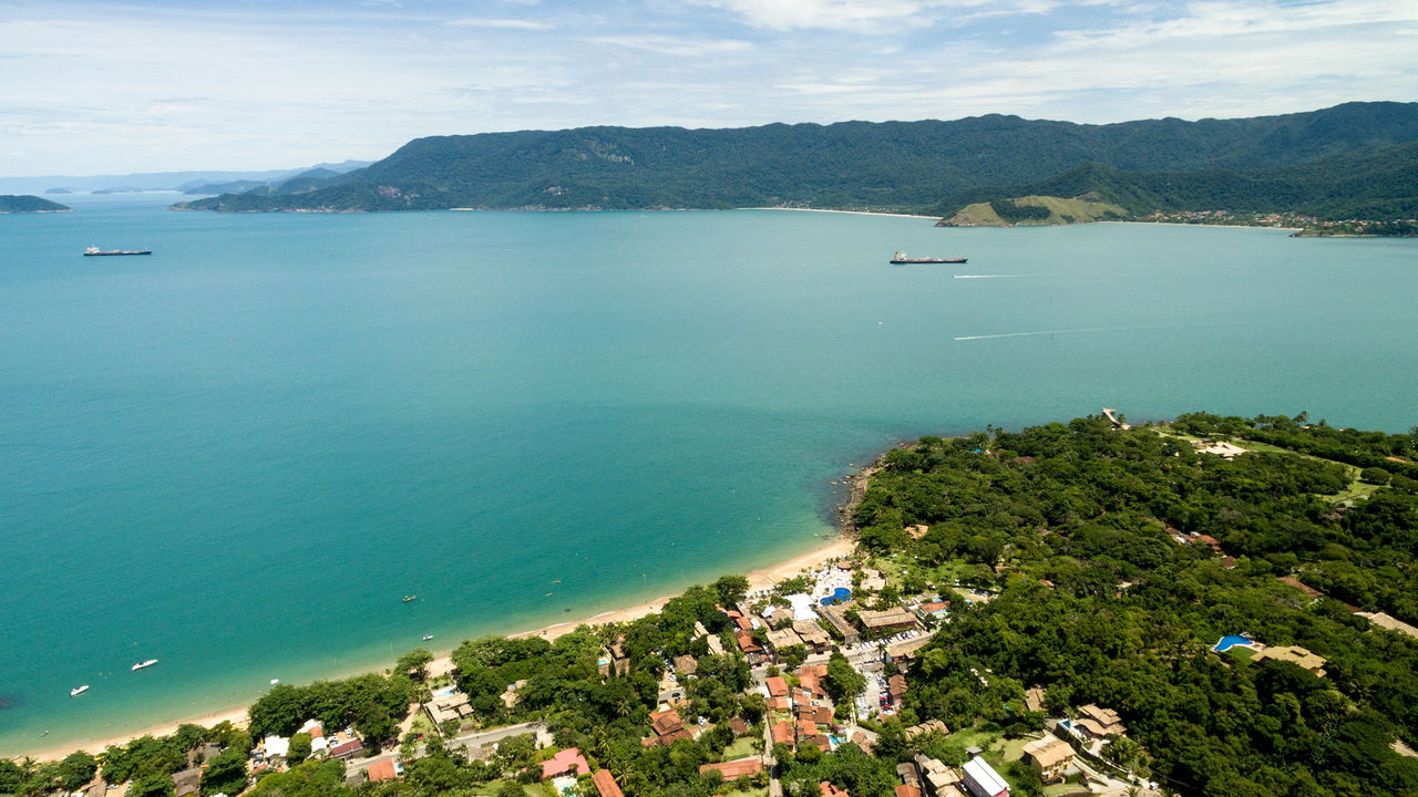 Imóveis superam moradores em cidades turísticas de acordo com IBGE