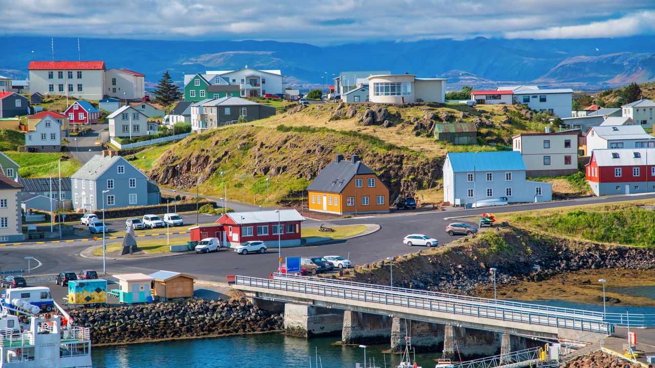 Países mais pacíficos para visitar em 2025 segundo o índice global