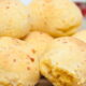 O pãozinho mais comentado nas redes é sem farinha, sem ovo e é delicioso