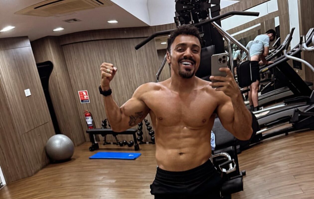 Tirullipa condenado a pagar 20 mil após desamarrar biquíni de influenciadora na Farofa da Gkay