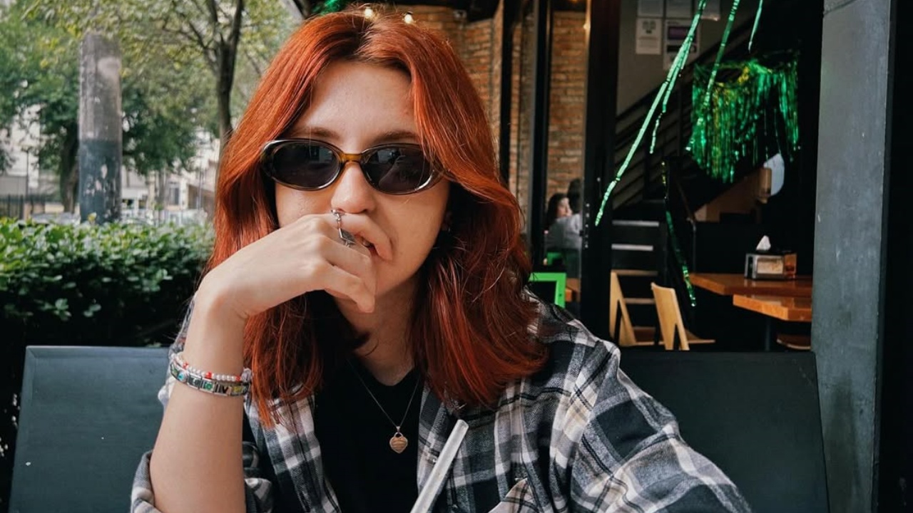 A influência de Verônica Tozarini em transformar textos bíblicos em vídeos virais