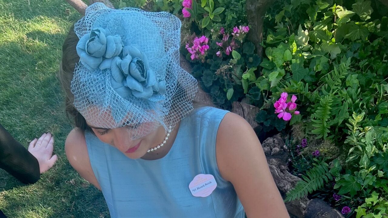 Luma Cesar dita tendência com look sofisticado no Royal Ascot