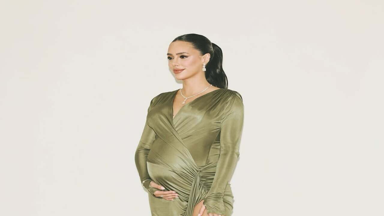 Deslumbrante! Bruna Biancardi usa vestido verde no evento de Neymar