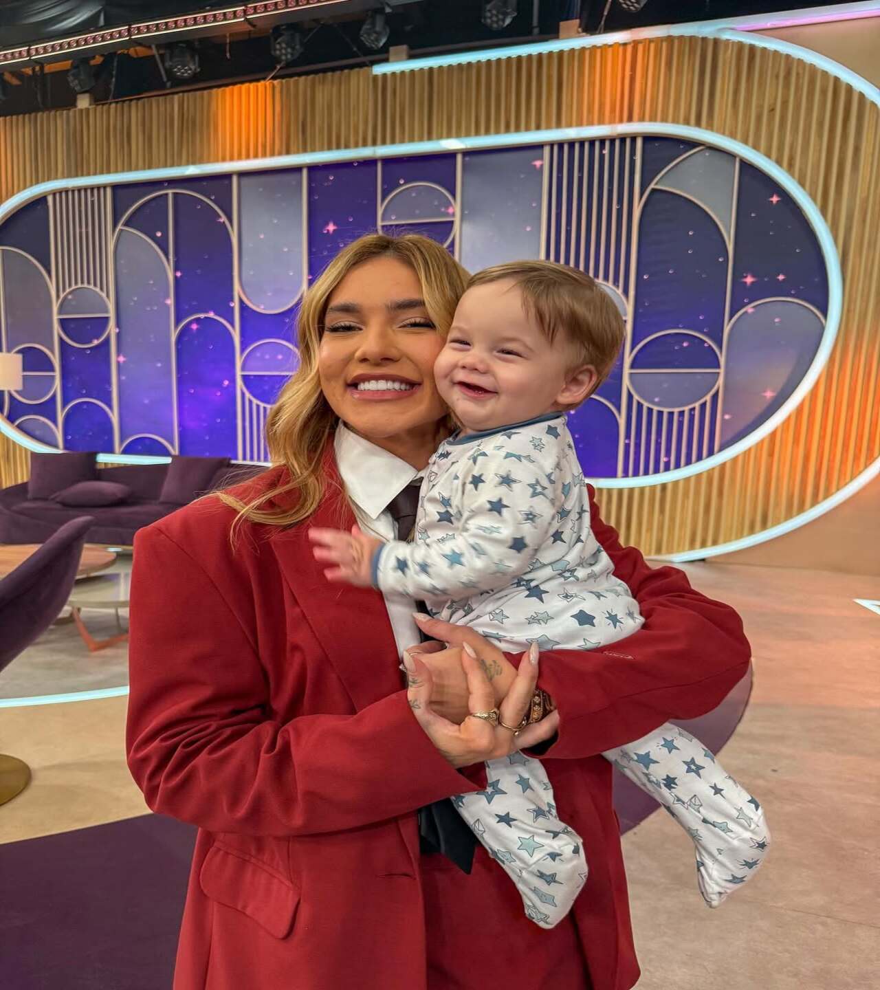 Confira a rotina inesperada do filho de Virgínia Fonseca com dor de ouvido!