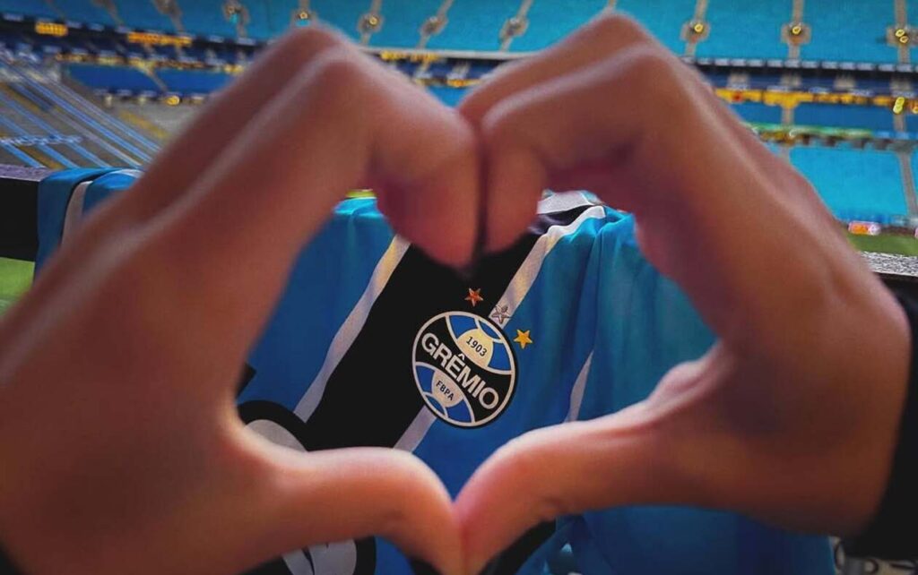 Payet pode se tornar o novo reforço surpresa no Brasil
