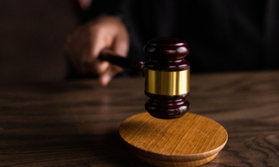 Ex-tesoureira da Caixa é condenada por desvio de dinheiro