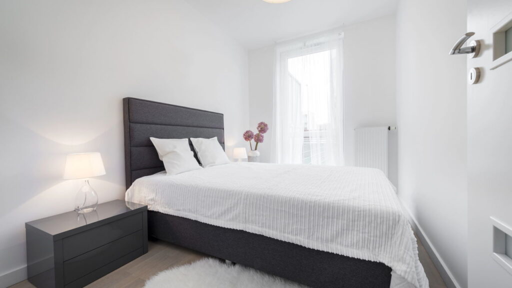 Como transformar quartos pequenos em espaços funcionais