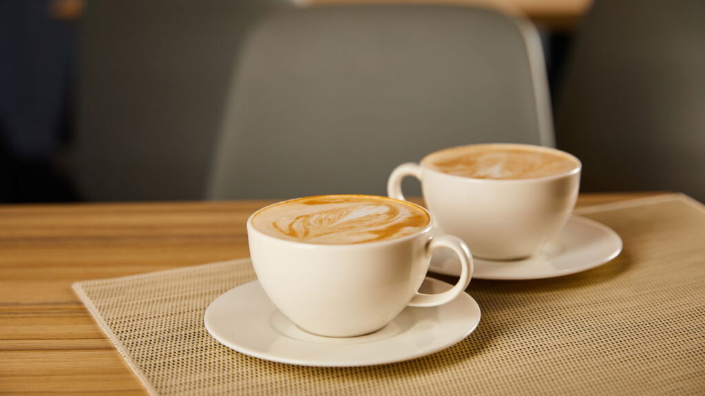 Café cremoso com 3 ingredientes vira sucesso no TikTok
