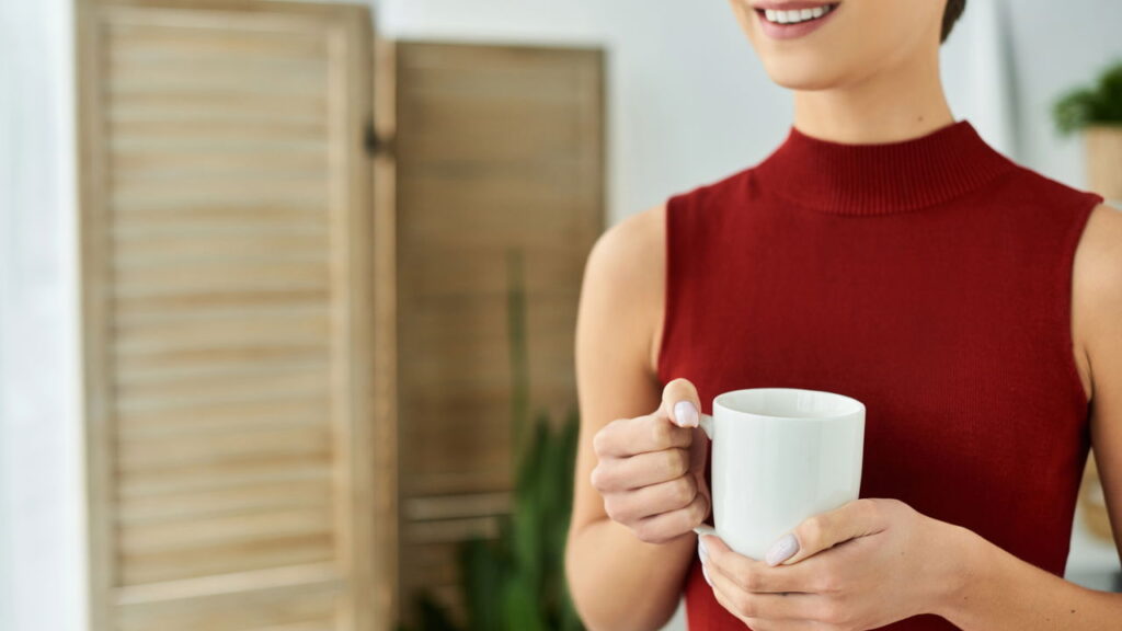 O chá de tanchagem natural que pouca gente conhece
