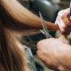 Cortes de cabelo 2025 que estão dominando os salões