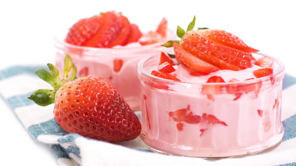 Aprenda a fazer danoninho sem açúcar e com só 2 ingredientes
