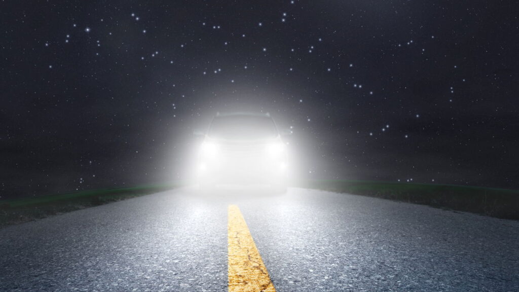 Saiba por que a noite é o período mais perigoso para dirigir