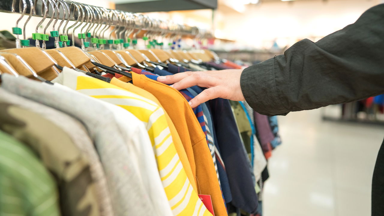 Guarda roupa inteligente com peças que transformam seu estilo